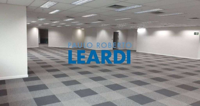 Sala comercial à venda na Avenida Eusébio Matoso, 1375, Cidade Jardim, São Paulo