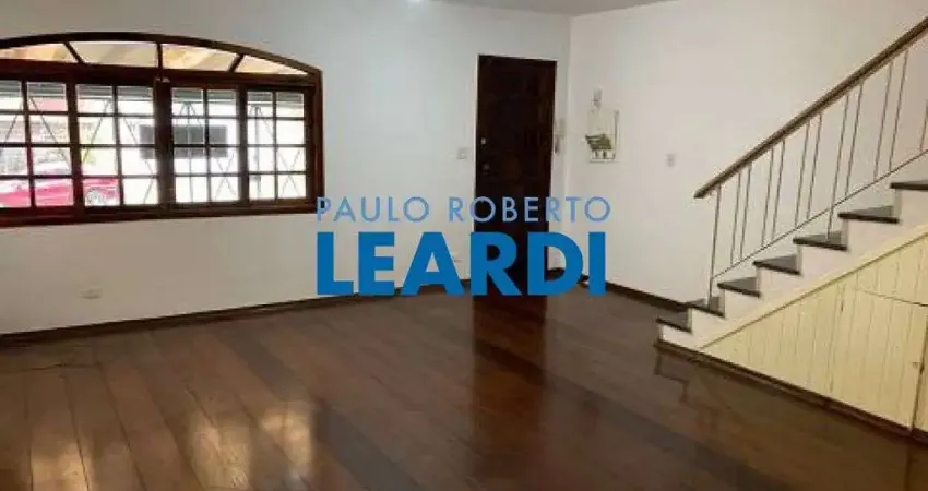 Casa à venda na Rua Emboabas, 559, Brooklin Paulista, São Paulo