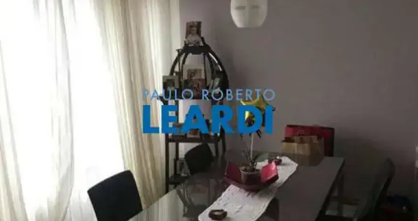 Casa à venda na Rua Ibituruna, 1088, Saúde, São Paulo