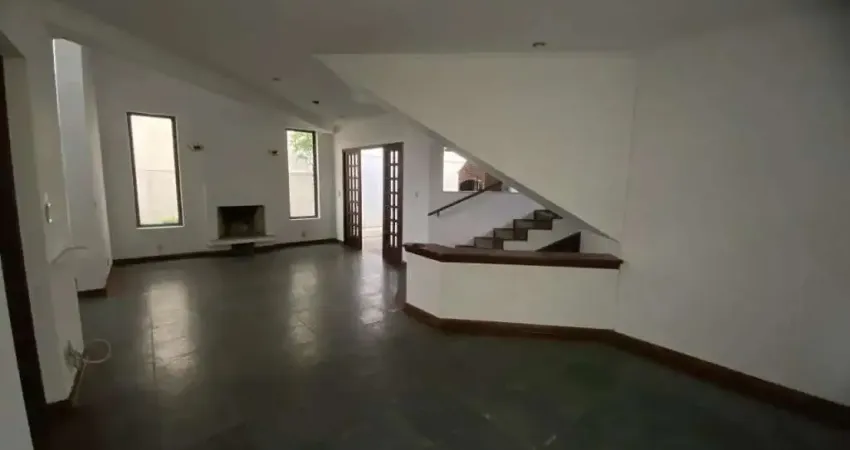 Casa em condomínio fechado com 4 quartos à venda na dos Cravos, 99, Alphaville, Santana de Parnaíba