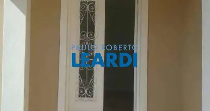 Casa à venda na Rua Pinto Gonçalves, 51, Perdizes, São Paulo