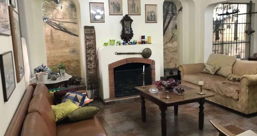 Casa com 3 quartos à venda na Rua Gustavo Teixeira, 55, Pacaembu, São Paulo