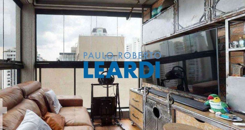 Apartamento à venda na Rua Batataes, 30, Jardim Paulista, São Paulo