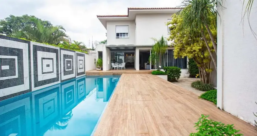 Casa com 4 quartos à venda na Olímpio Catão, 70, Pacaembu, São Paulo