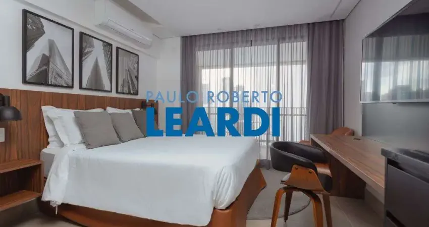 Apartamento à venda na Rua Correia de Oliveira, 39, Vila Nova Conceição, São Paulo