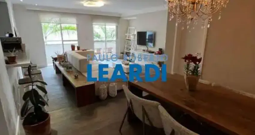 Apartamento à venda na Rua Duílio, 302, Vila Romana, São Paulo