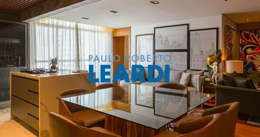 Apartamento à venda na Alameda Franca, 1581, Jardim América, São Paulo