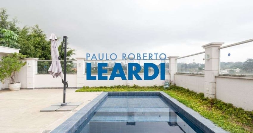 Casa à venda na Rua José de Freitas Guimarães, 395, Perdizes, São Paulo