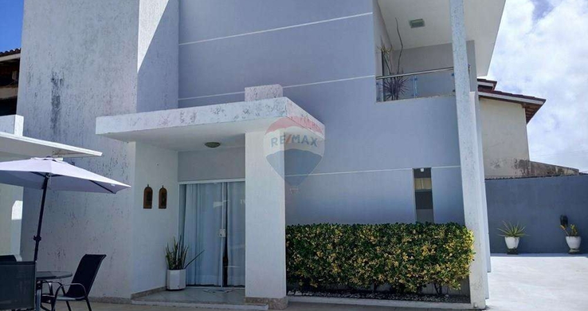 Venda de linda casa duplex em condomínio, com 4 quartos, 4 suítes, no Loteamento Miragem, em Lauro de Freitas/BA