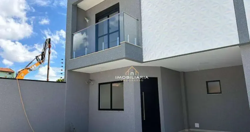 Sobrado com 3 dormitórios à venda, 120 m² por R$ 699.000,00 - Uberaba - Curitiba/PR