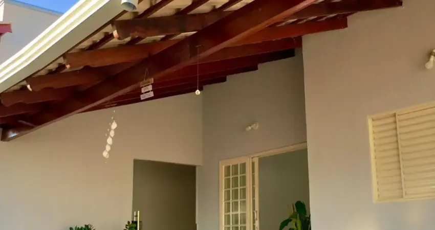 Casa a venda em Caldas Novas - aceita veiculo como permuta