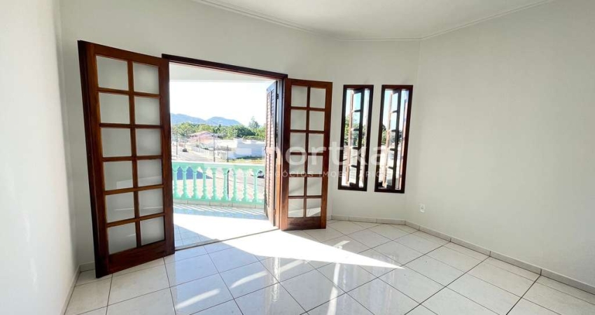 Apartamento em Fabio Silva, Tubarão/SC