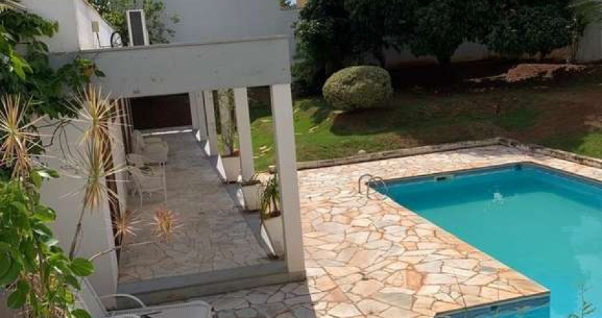 Casa com 3 quartos à venda na Cidade Jardim, Araraquara 