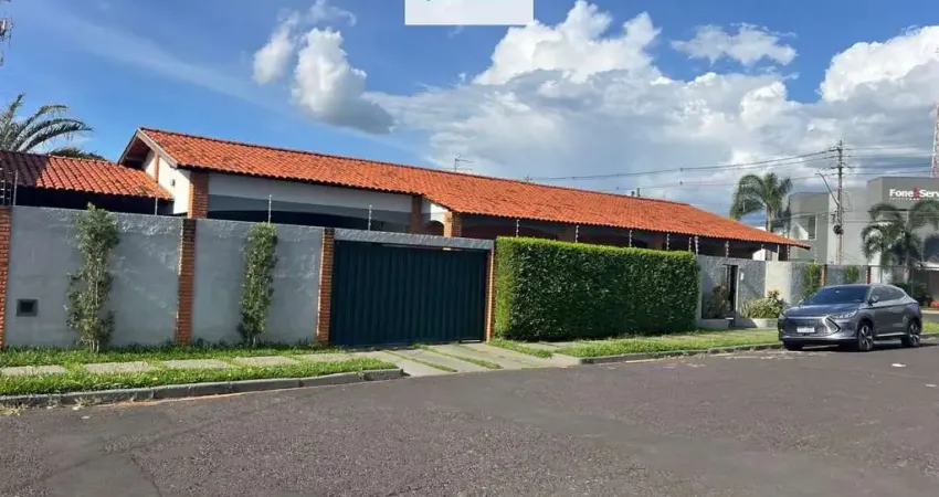 Casa com 3 quartos à venda no Jardim Tinen, Araraquara 