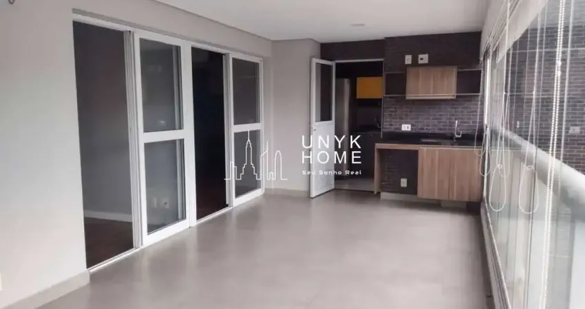 Apartamento com varanda para locação em Pinheiros