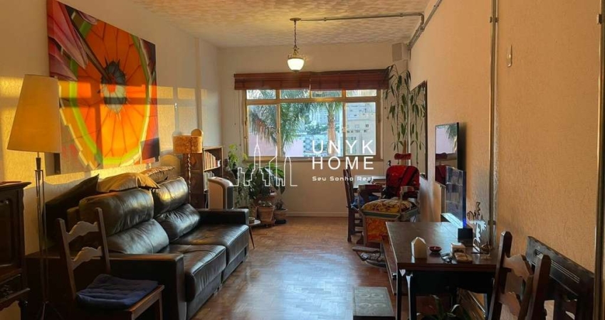 Apartamento a venda e locação mobiliado  na Aclimação com 2 dormitórios e varanda