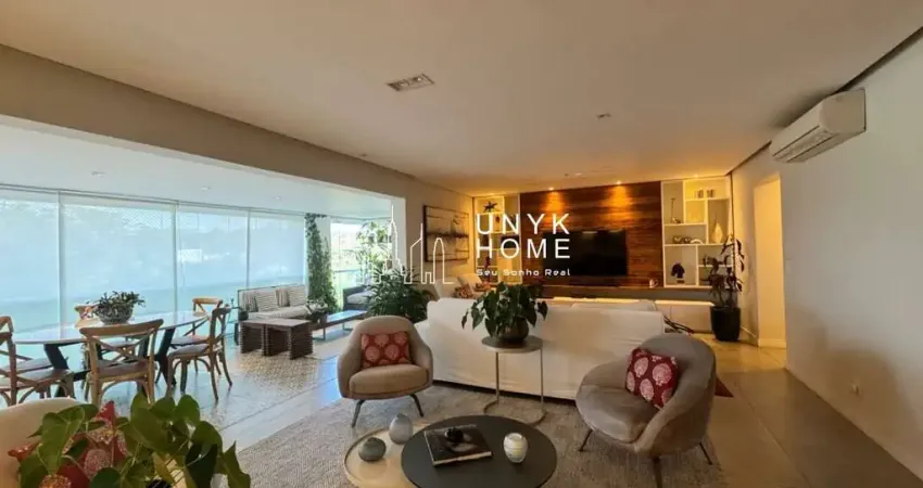 Apartamento a venda com varanda gourmet e 3 suítes em condomínio clube