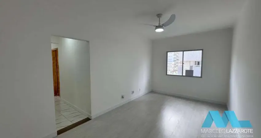 Apartamento reformado 2 quartos com garagem na Tupi em Praia Grande