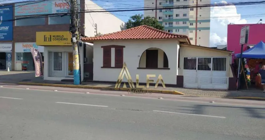 Casa com 3 dormitórios à venda, 110 m² por R$ 1.500.000,00 - Centro - Navegantes/SC