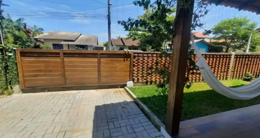 Casa à venda, 160 m² por R$ 1.380.000,00 - Centro - Penha/SC