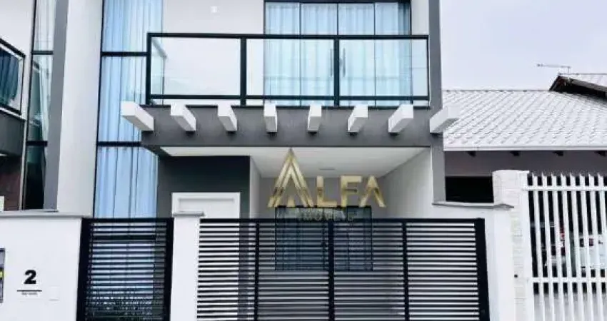 Sobrado com 3 dormitórios à venda, 145 m² por R$ 1.090.000,00 - Armação - Penha/SC