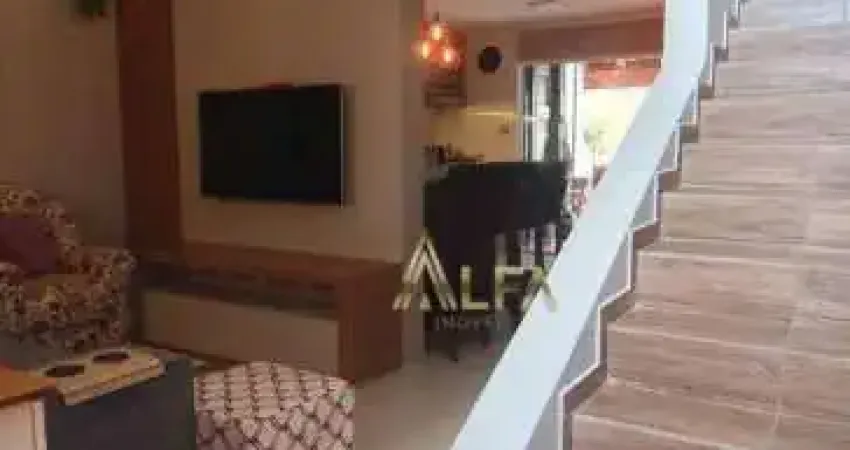 Sobrado com 3 dormitórios à venda, 160 m² por R$ 700.000,00 - Gravatá - Navegantes/SC