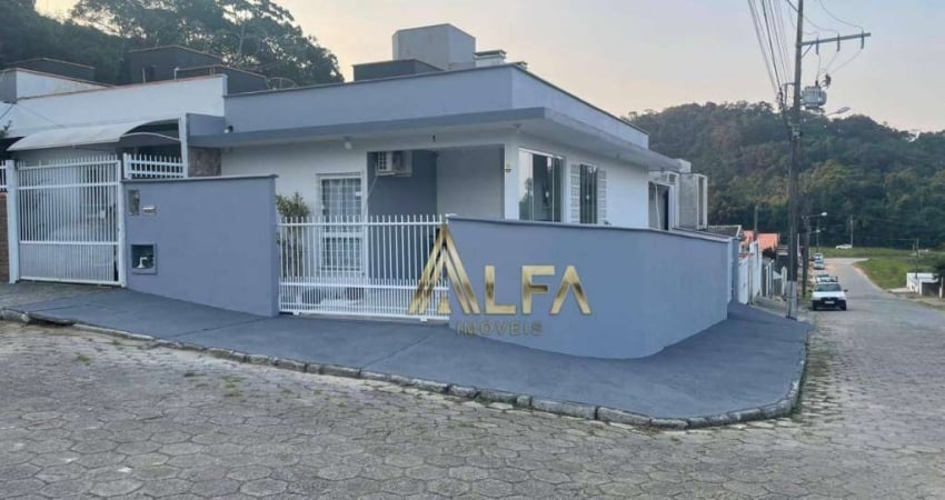 Linda Casa Mobiliada, por R$ 580.000 - Nossa Senhora de Fatima - Penha/SC