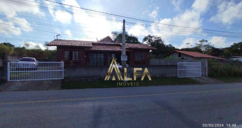 Casa com 4 dormitórios à venda, 150 m² por R$ 824.000,00 - Centro - Penha/SC