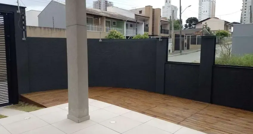 Sobrado à venda, 120 m² por R$ 800.000,00 - Centro - Balneário Piçarras/SC