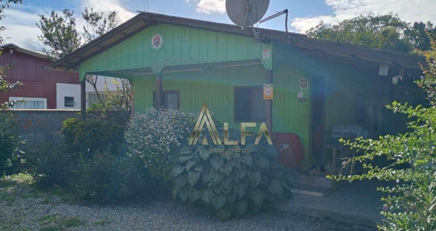 Terreno Amplo com Casa em Madeira – Bairro Meia Praia – Navegantes/SC