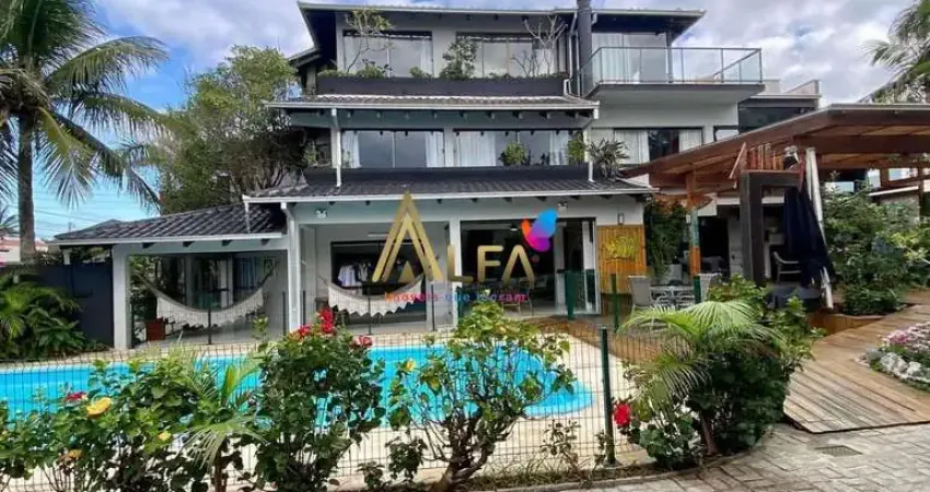 Pousada com 8 dormitórios à venda, a poucos passos do mar, por R$ 3.000.000,00 -