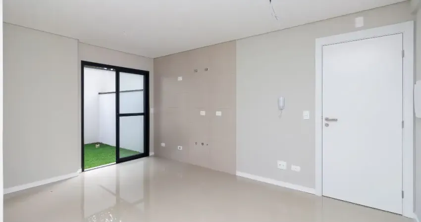 Lindos studios no coração de Curitiba excelentes pra moradia e/ou investimento
