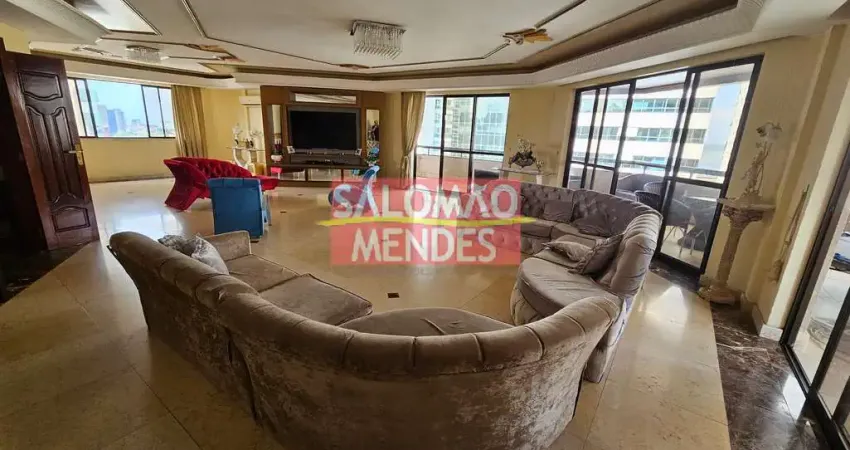 Apartamento no Umarizal. 500m2 , Vista baia, Condomínio Completo