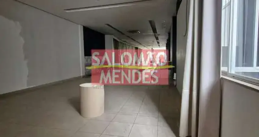 Prédio em 03 pavimentos, com 16 vagas de garagem e elevador no bairro Batista Campos, em Rua de gra