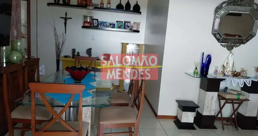 Oportunidade única, apartamento com 3 suites e duas vagas, prédio com área de lazer, apenas R$ 800.