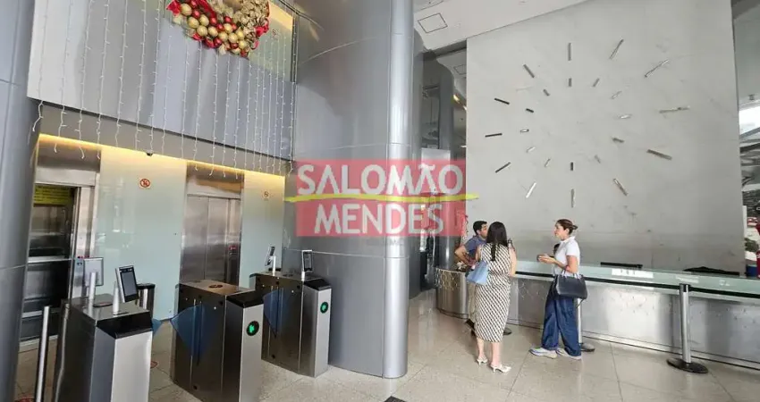 Sala mobiliada no evolution no umatrizal, alta, divisórias em vidro.