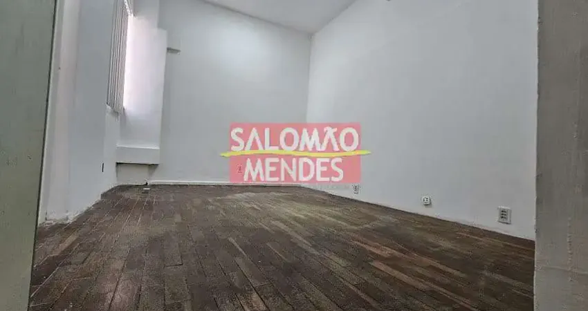 Sala comercial com 4 salas à venda na Rua Manoel Barata, Campina, Belém