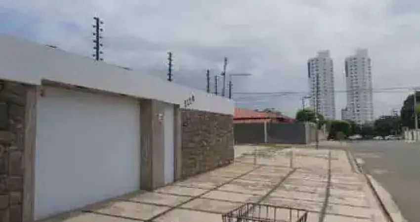Casa comercial para alugar na Avenida Pedro Almeida, São Cristóvão, Teresina