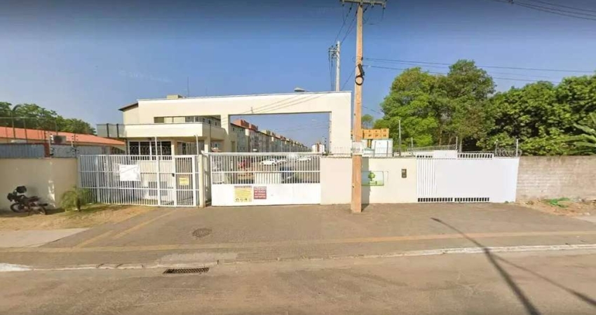 Apartamento à Venda no Condomínio Village do Bosque I