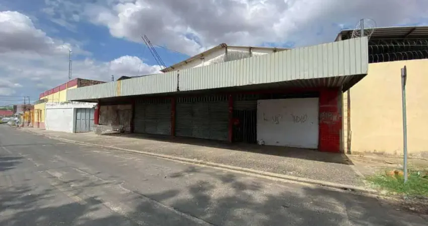 Barracão / Galpão / Depósito para alugar na Avenida Honório de Paiva, Piçarra, Teresina