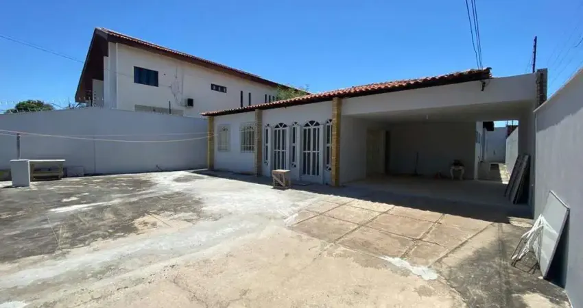 Casa com 5 quartos para alugar na Rua João Martins do Rego, Santa Isabel, Teresina