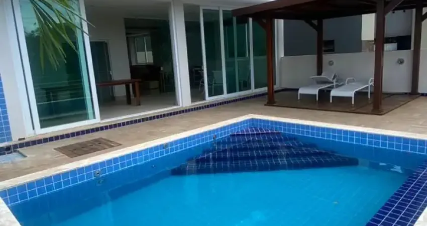 Alphaville Salvador Linda casa com espaço Gormet 5 suítes sendo uma térrea