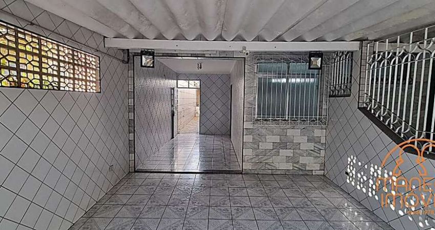 Casa à venda, 2 quartos, 1 suíte, 1 vaga, Santa Maria - Santos/SP