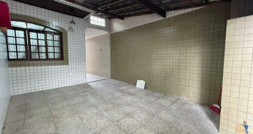 Casa à venda, 2 quartos, 1 vaga, Caneleira - Santos/SP
