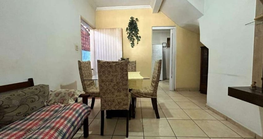 Casa à venda, 2 quartos, 1 suíte, 1 vaga, Rádio Clube - Santos/SP