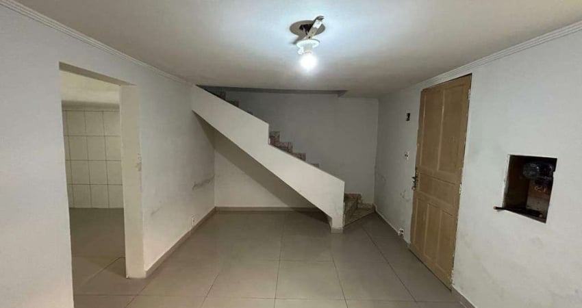 Casa à venda, 2 quartos, 4 vagas, São Jorge - Santos/SP