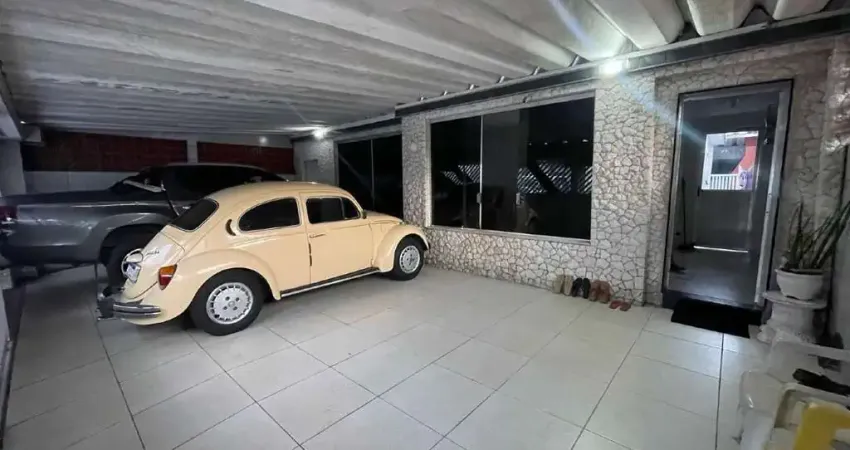 Casa à venda, 3 quartos, 1 suíte, 3 vagas, Vila São Jorge - São Vicente/SP