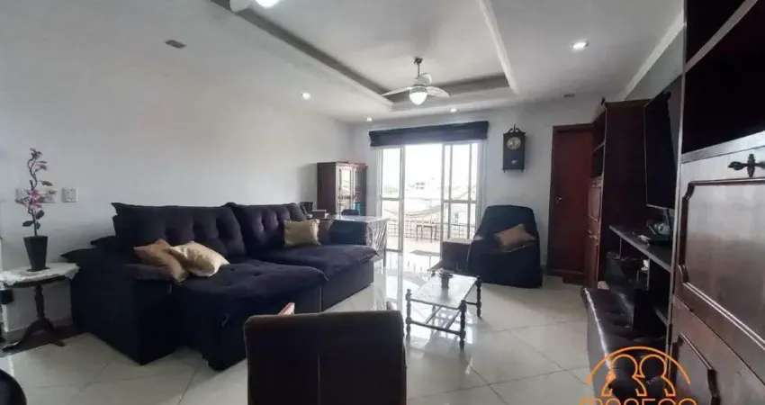 Casa à venda, 3 quartos, 2 suítes, 1 vaga, Centro - São Vicente/SP