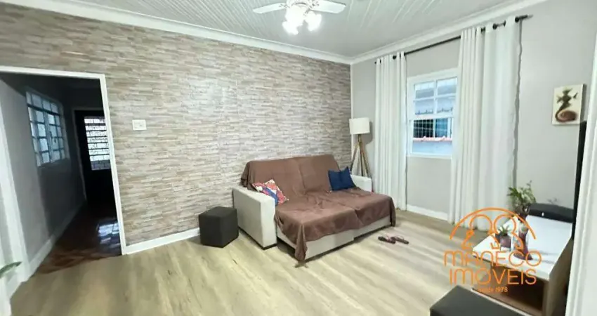 Casa à venda, 2 quartos, 2 vagas, Vila São Jorge - São Vicente/SP