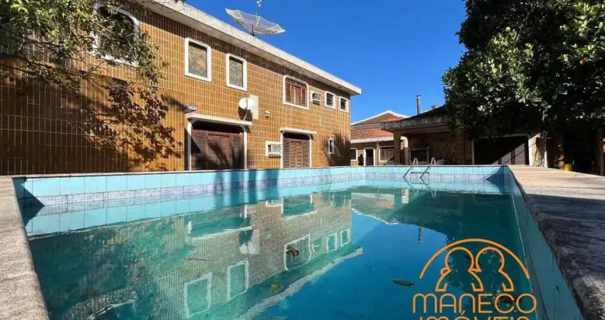 Casa à venda, 4 quartos, 3 suítes, 4 vagas, Vila Valença - São Vicente/SP